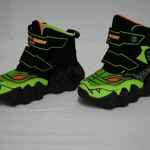 Toddler Boy Sketcher's Light Up Dinosaur Boots, Size 11, Water Resistant - Picture 9 of 11